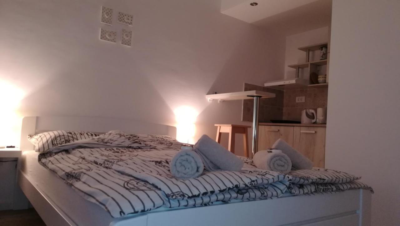 M4U Apartments Ni エクステリア 写真