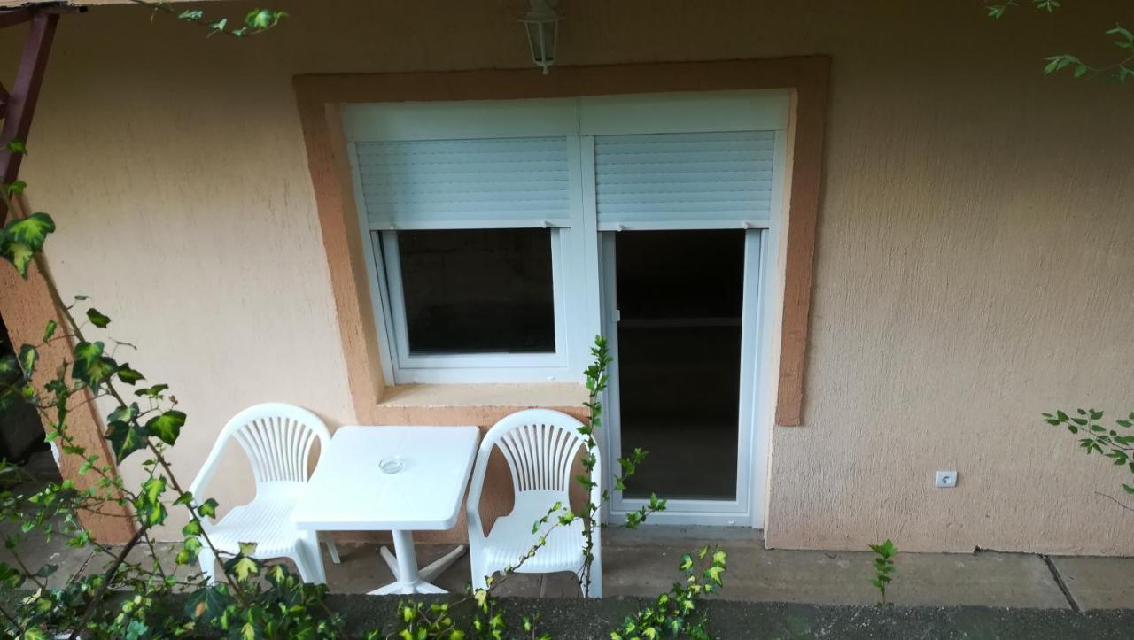 M4U Apartments Ni エクステリア 写真