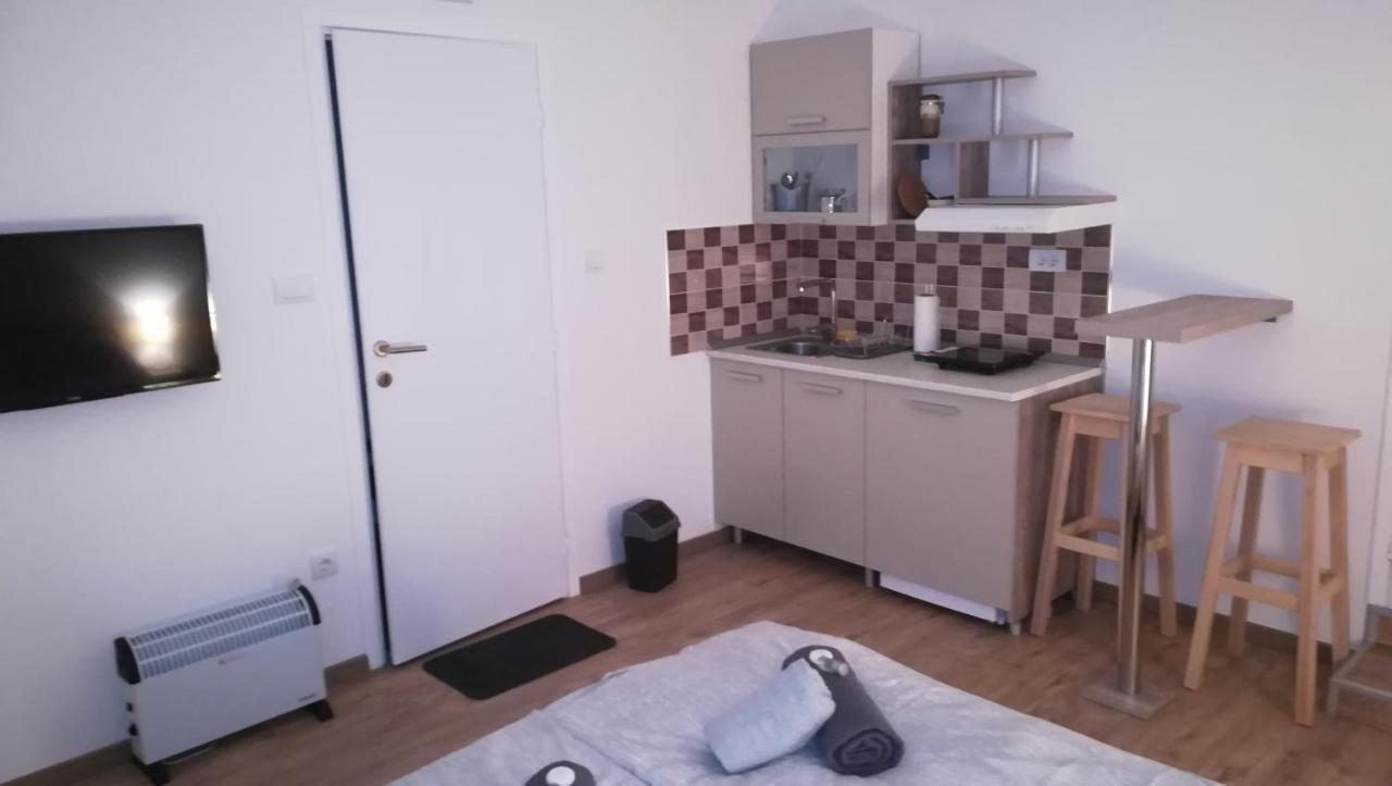 M4U Apartments Ni エクステリア 写真